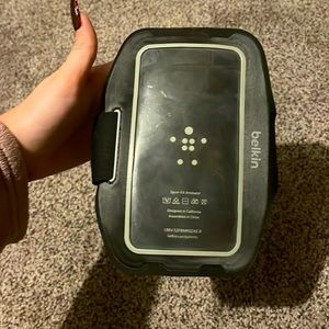 Arm band for running, holds phone